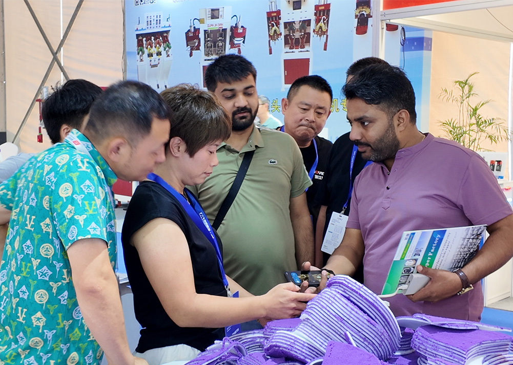 Dịch vụ toàn cầu